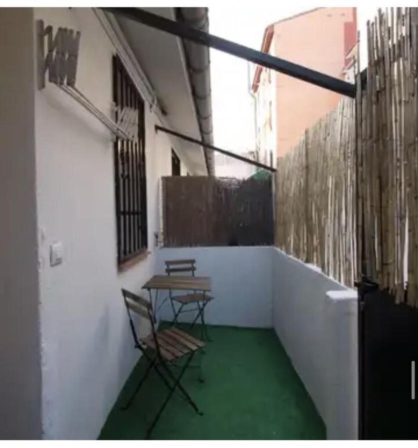 Bonito Estudio Con Terraza Madrid Exterior photo